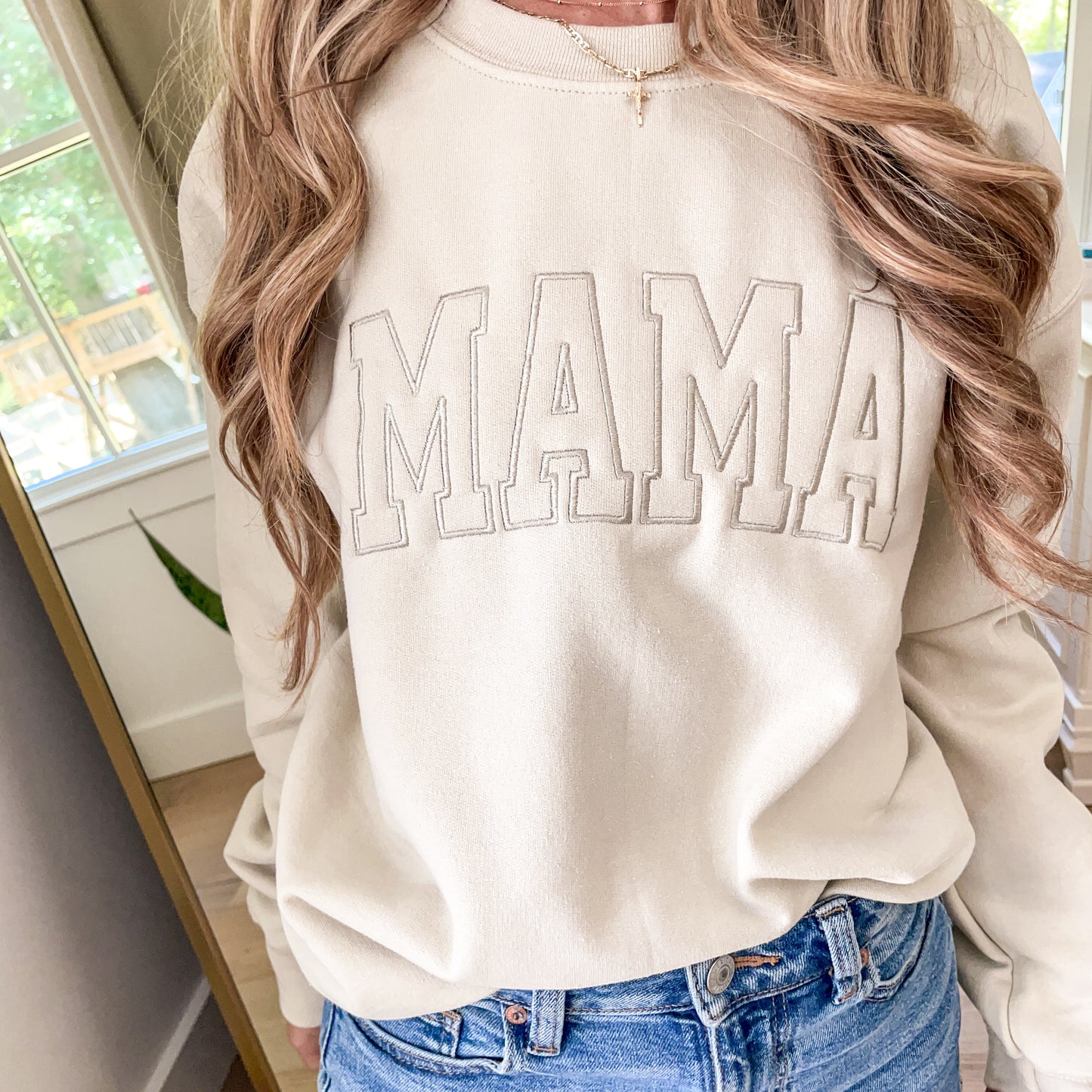 MAMA custom name sleeve sweatshirt crewneck